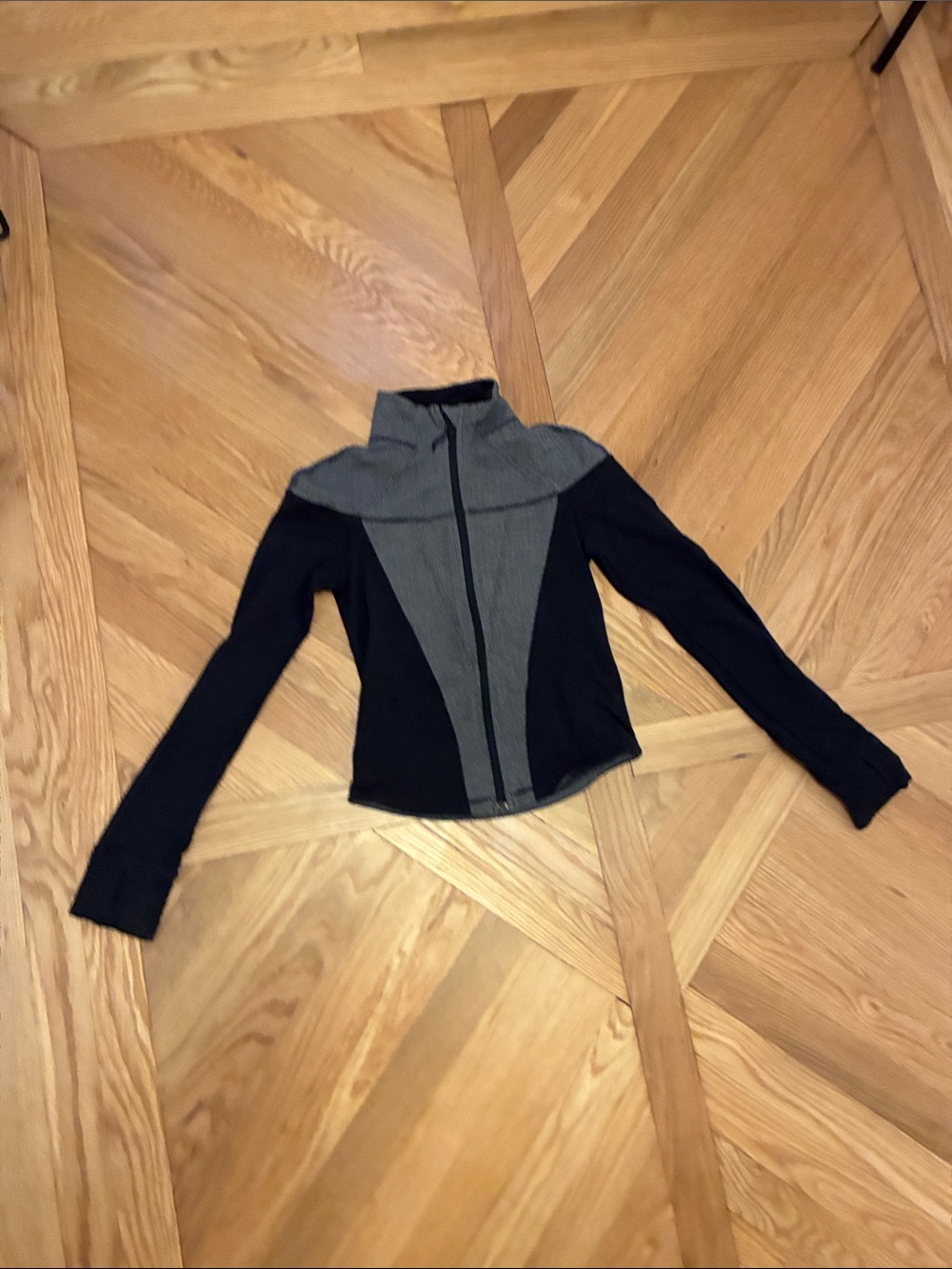 Cute Ivivva jacket black and gray striped